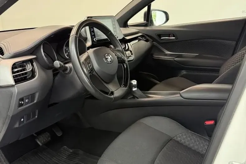 Toyota C-HR din 2021 cu 77.000 km - oferta TOY102078 - foto 28