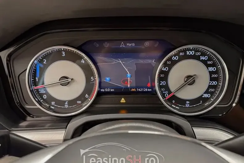 Volkswagen Touareg din 2019 cu 142.000 km - oferta VOL95356 - foto 24