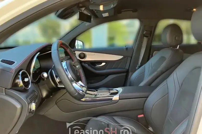 Mercedes-Benz 43 AMG din 2022 cu 15.021 km - oferta MER98070 - foto 12