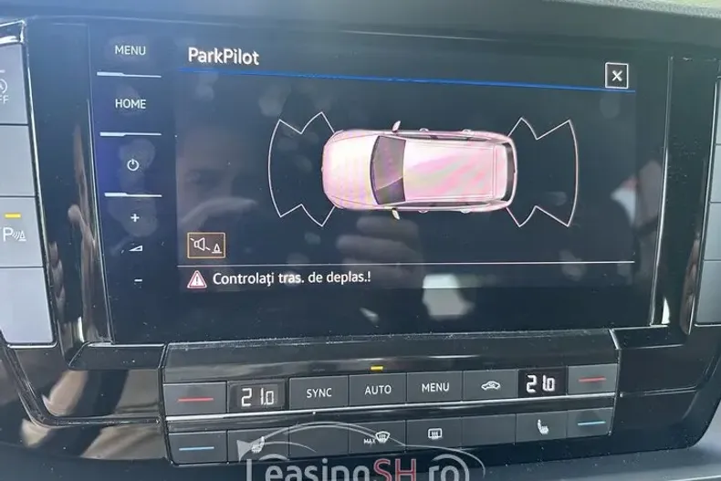 Volkswagen Touareg din 2019 cu 118.000 km - oferta VOL101573 - foto 8