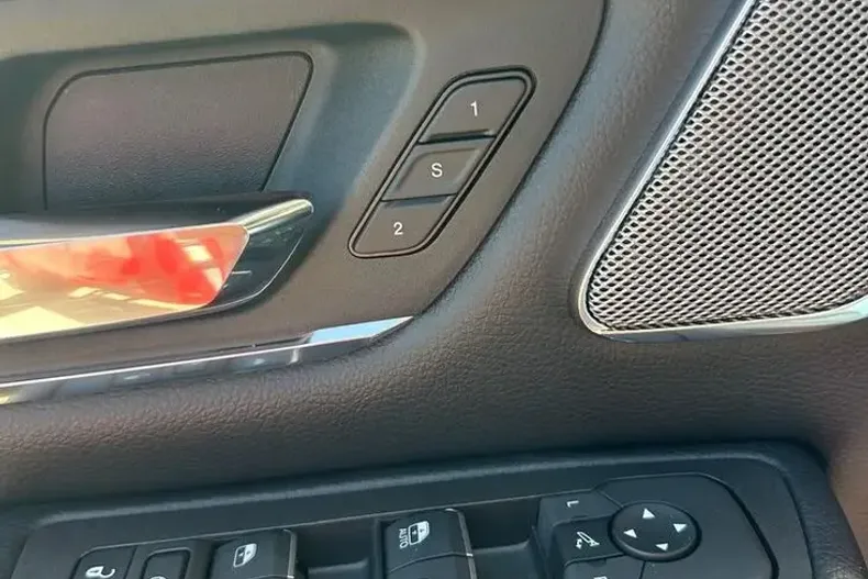 Dodge RAM din 2025 cu 4.500 km - oferta DOD102062 - foto 37