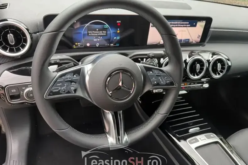 Mercedes-Benz 180 din 2025 cu 10 km - oferta MER97635 - foto 4