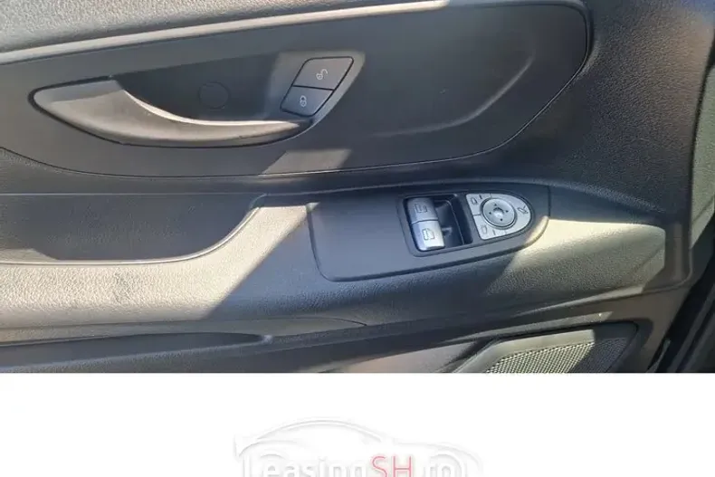 Mercedes-Benz Vito din 2023 cu 65.300 km - oferta MER95993 - foto 8
