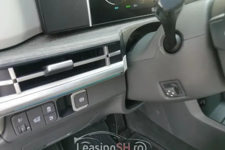 Hyundai SANTA FE din 2024 cu 22.908 km - oferta HYU102345 - foto 25