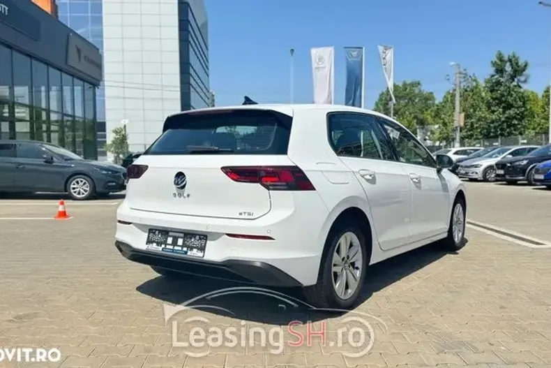 Volkswagen Golf din 2024 cu 51.600 km - oferta VOL100401 - foto 3