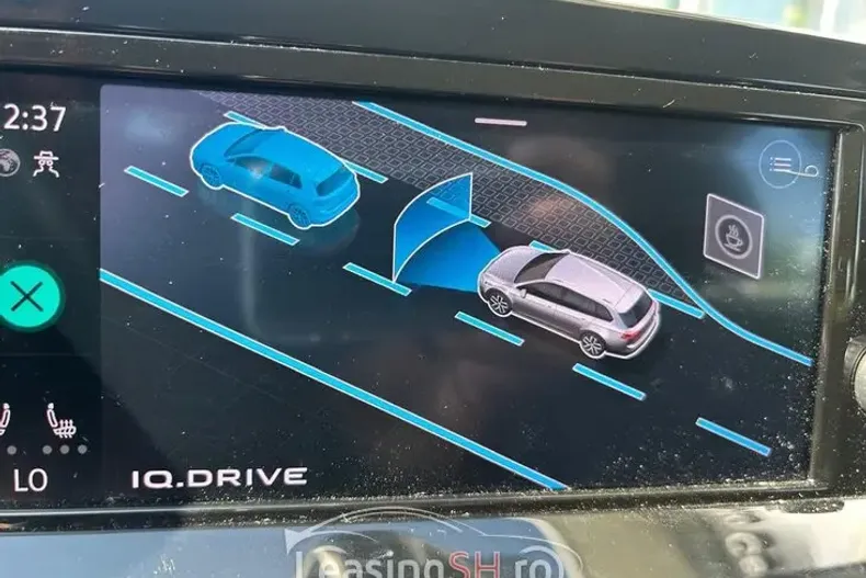 Volkswagen Golf din 2021 cu 166.000 km - oferta VOL103092 - foto 11