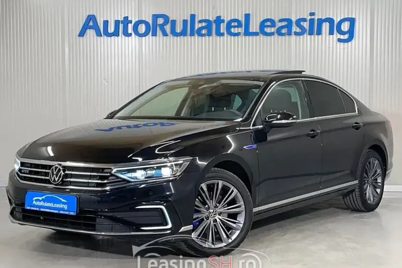 Volkswagen Passat din 2021 cu 71.438 km - oferta VOL102624 - foto 1