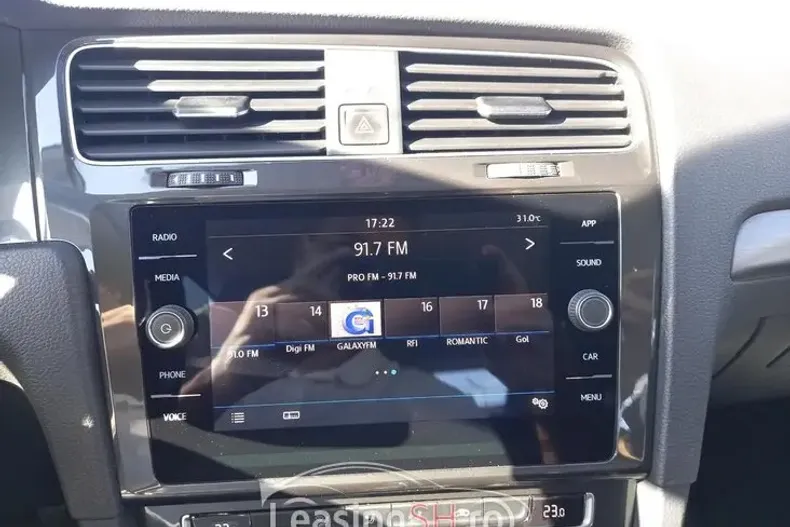 Volkswagen Golf din 2019 cu 72.596 km - oferta VOL102065 - foto 23