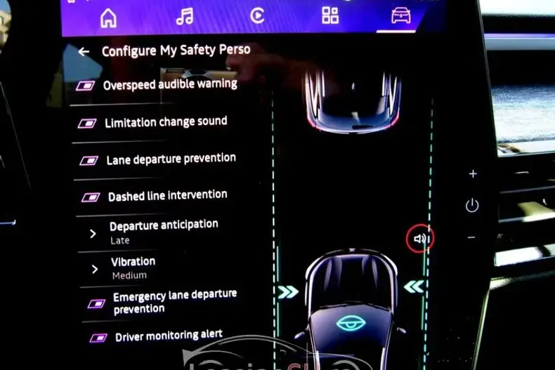 Renault Austral din 2024 cu 7.931 km - oferta REN102851 - foto 21