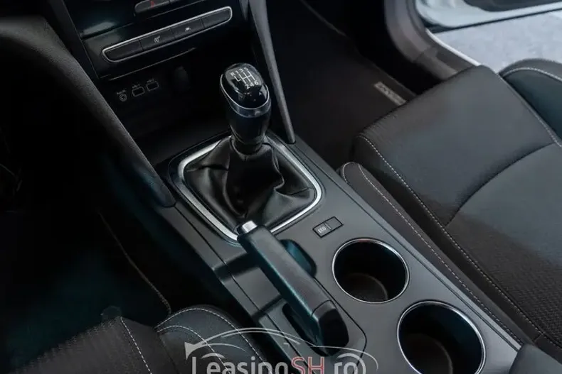 Renault Megane din 2022 cu 81.710 km - oferta REN102698 - foto 18