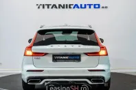 Volvo V60 din 2021 cu 118.400 km - oferta VOL101841 - foto 9