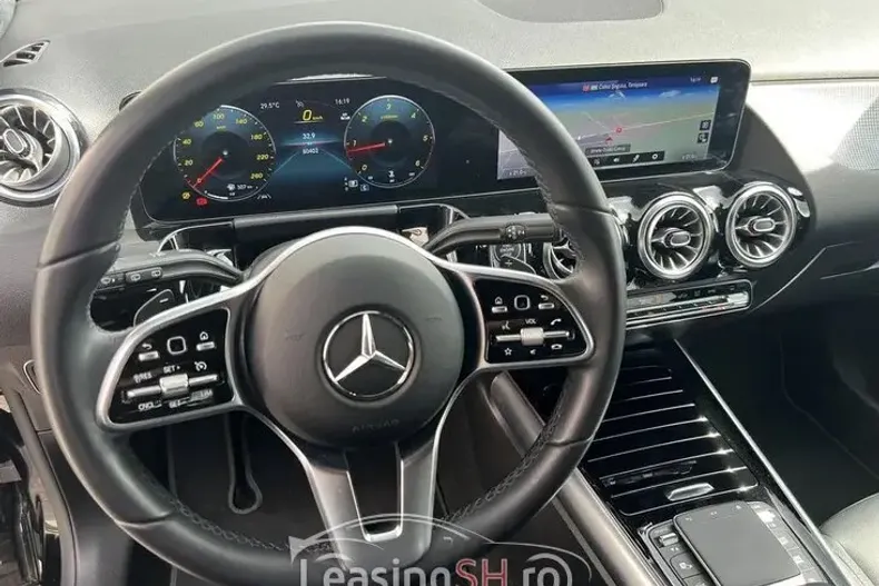 Mercedes-Benz 200 din 2022 cu 60.402 km - oferta MER101145 - foto 2