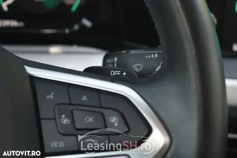 Volkswagen Golf din 2021 cu 23.934 km - oferta VOL95863 - foto 8