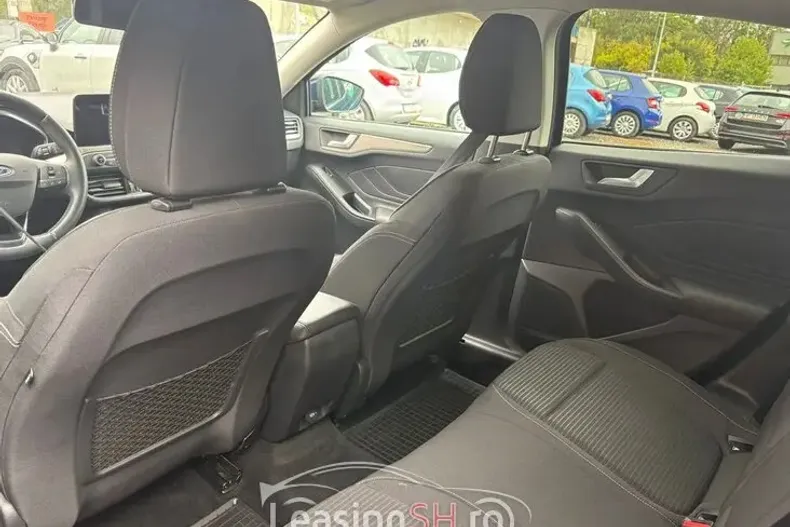 Ford Focus din 2019 cu 64.821 km - oferta FOR102928 - foto 7