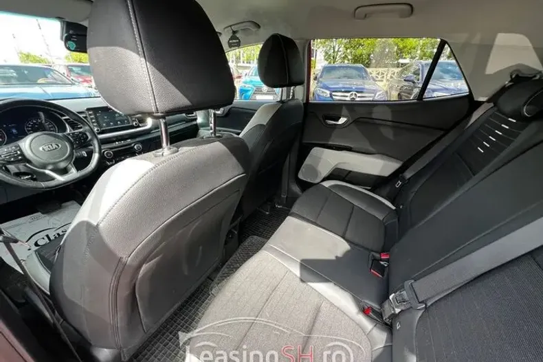 Kia Stonic din 2020 cu 49.895 km - oferta KIA102778 - foto 21