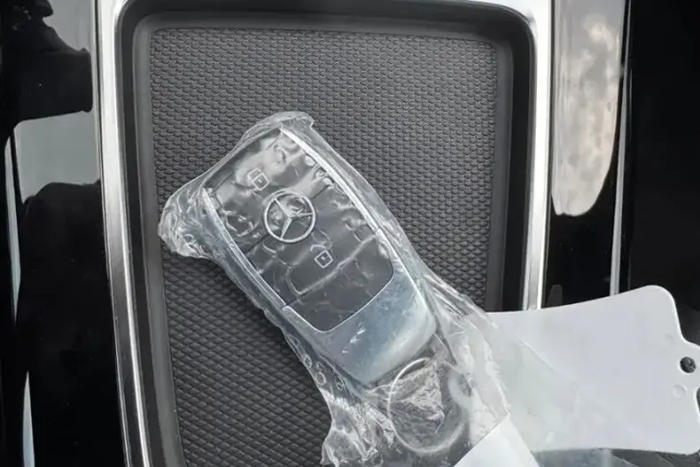 Mercedes-Benz 180 din 2025 cu 10 km - oferta MER97636 - foto 10