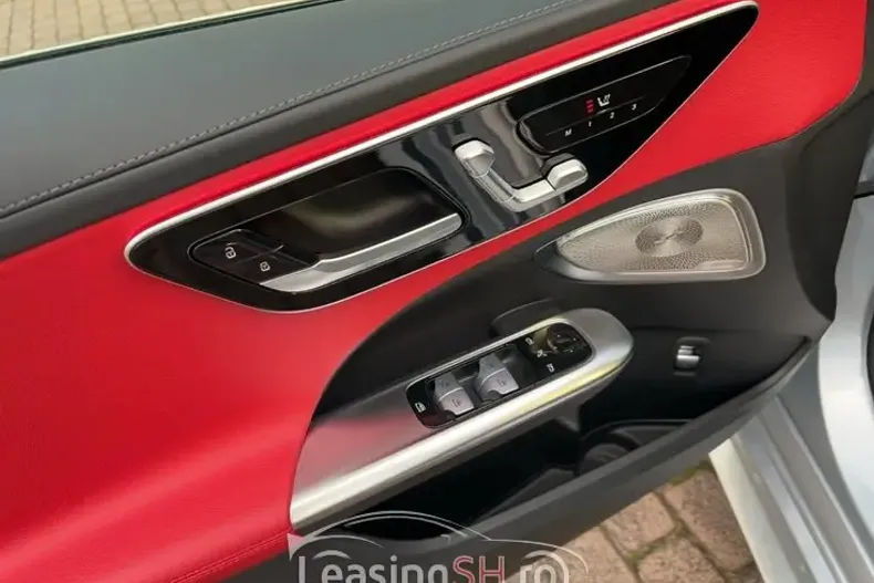 Mercedes-Benz 300 din 2023 cu 3.843 km - oferta MER99335 - foto 9