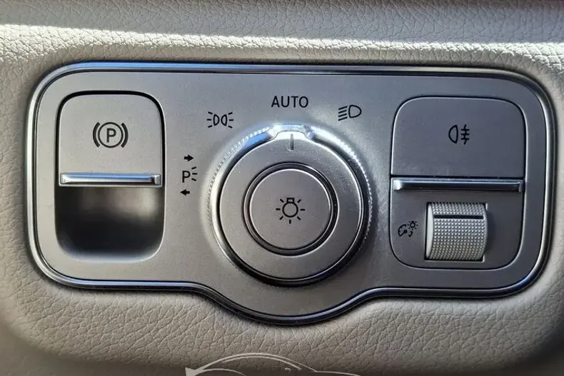 Mercedes-Benz 450 din 2019 cu 115.160 km - oferta MER100748 - foto 29