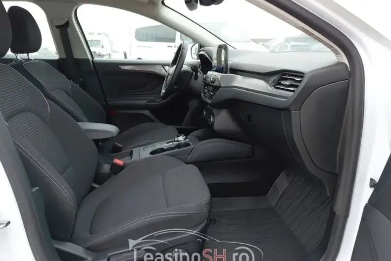 Ford Focus din 2021 cu 134.366 km - oferta FOR103245 - foto 21
