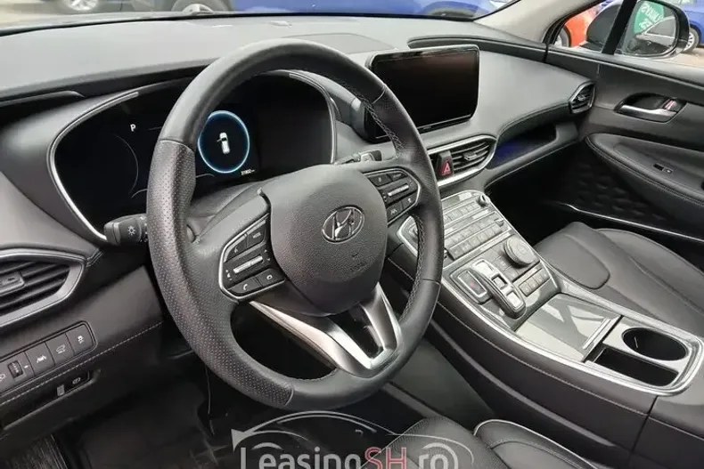 Hyundai SANTA FE din 2022 cu 31.802 km - oferta HYU103252 - foto 8
