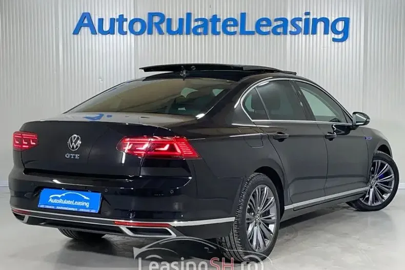 Volkswagen Passat din 2021 cu 71.438 km - oferta VOL102624 - foto 2