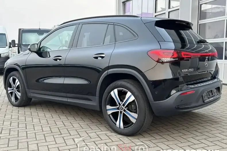 Mercedes-Benz EQA din 2021 cu 36.765 km - oferta MER99963 - foto 18