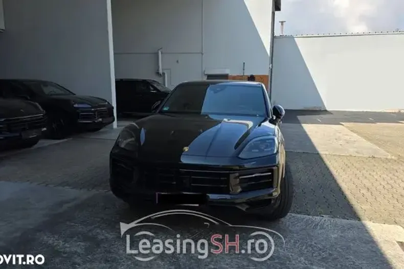 Porsche Cayenne Coupe din 2024 cu 37.611 km - oferta POR100274 - foto 11