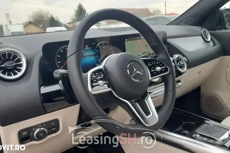 Mercedes-Benz 200 4MATIC Aut. din 2023 cu 43.929 km - oferta MER102515 - foto 5