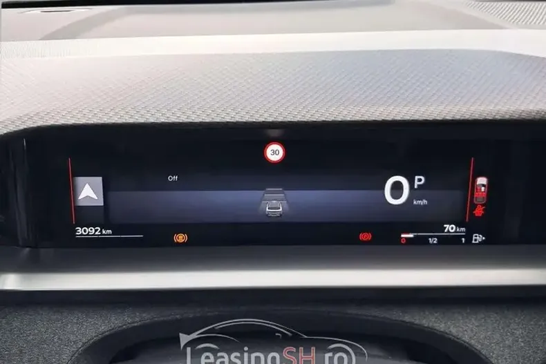 Opel Grandland din 2025 cu 3.092 km - oferta OPE95602 - foto 17