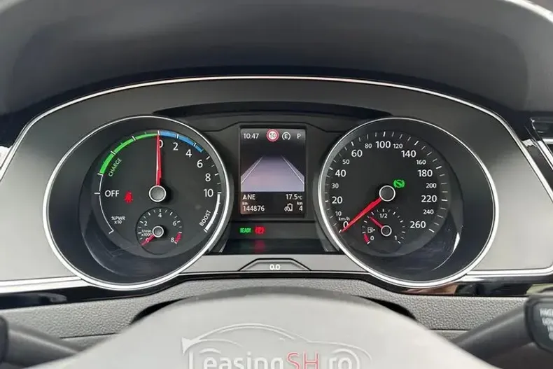 Volkswagen Passat din 2021 cu 144.876 km - oferta VOL100770 - foto 15