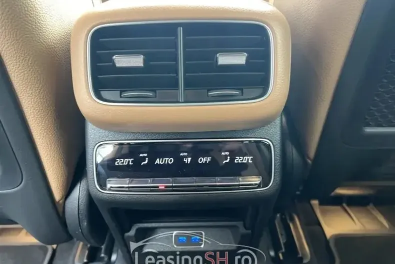 Mercedes-Benz 300 din 2024 cu 13.000 km - oferta MER96976 - foto 17