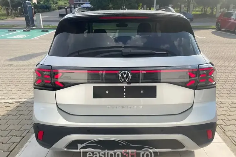 Volkswagen T-Cross din 2025 cu 1 km - oferta VOL101327 - foto 9