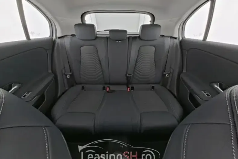 Mercedes-Benz 200 din 2023 cu 6.500 km - oferta MER97686 - foto 3