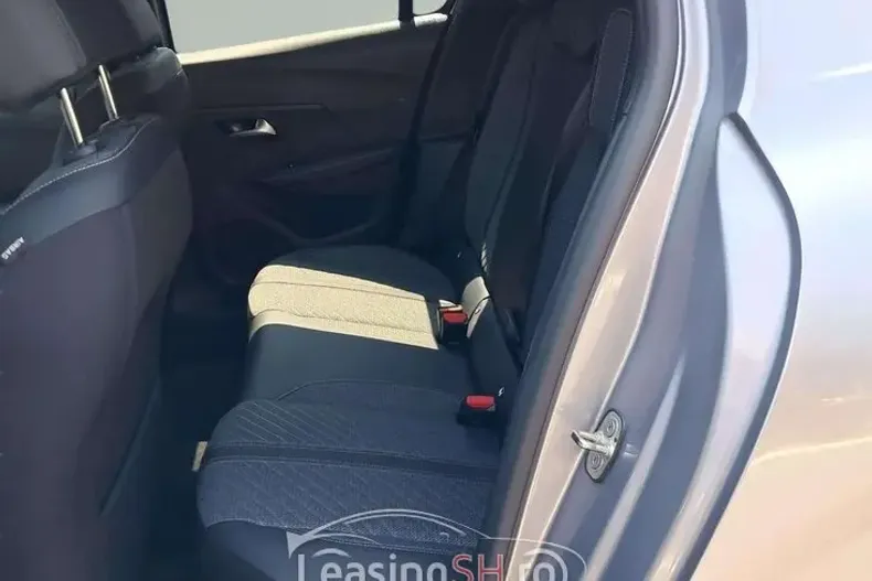 Peugeot 208 din 2024 cu 9.700 km - oferta PEU101217 - foto 4