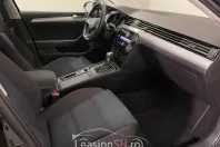 Volkswagen Passat din 2021 cu 71.438 km - oferta VOL102624 - foto 19
