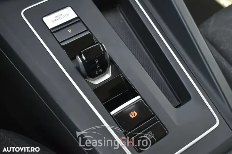 Volkswagen Golf din 2021 cu 23.934 km - oferta VOL95863 - foto 15