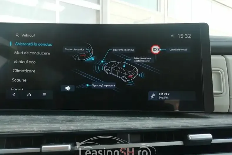 Hyundai SANTA FE din 2024 cu 22.908 km - oferta HYU102345 - foto 30