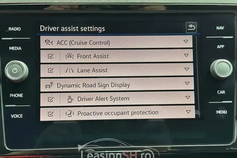 Volkswagen Passat din 2021 cu 144.876 km - oferta VOL100770 - foto 7