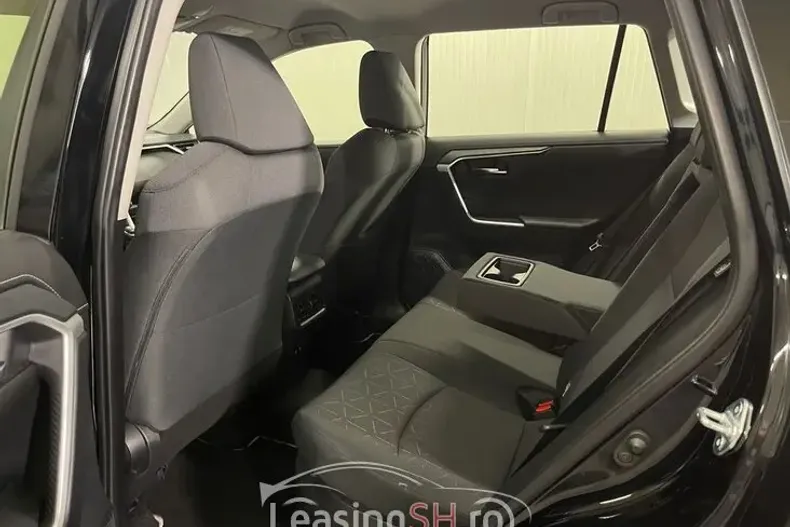 Toyota RAV4 din 2021 cu 97.886 km - oferta TOY102205 - foto 10