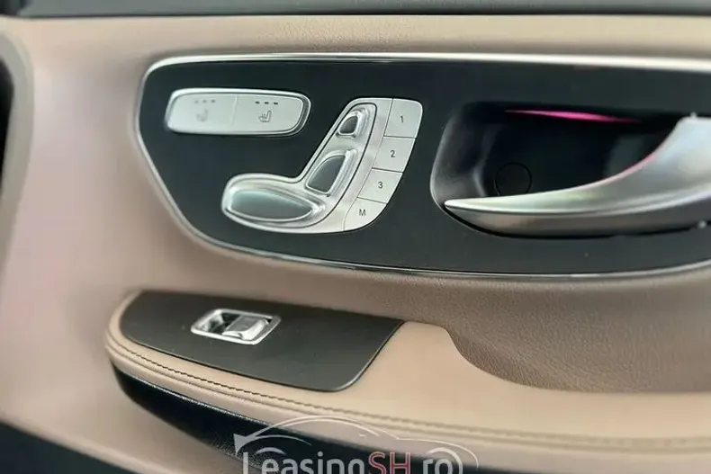 Mercedes-Benz 300 din 2025 cu 3.000 km - oferta MER100538 - foto 2