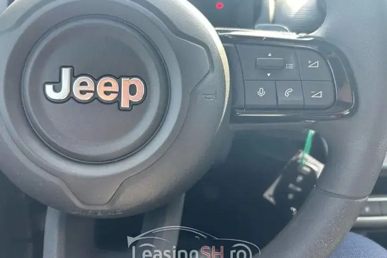 Dodge Avenger din 2024 cu 1 km - oferta DOD101305 - foto 9