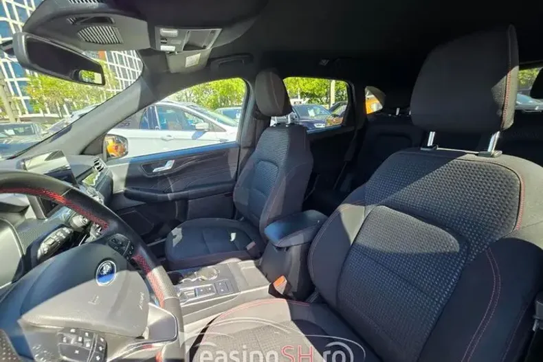 Ford Kuga din 2022 cu 111.972 km - oferta FOR102991 - foto 18