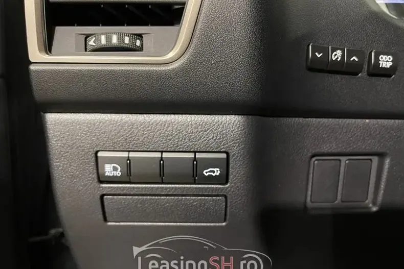 Lexus Seria NX din 2020 cu 95.990 km - oferta LEX103159 - foto 23