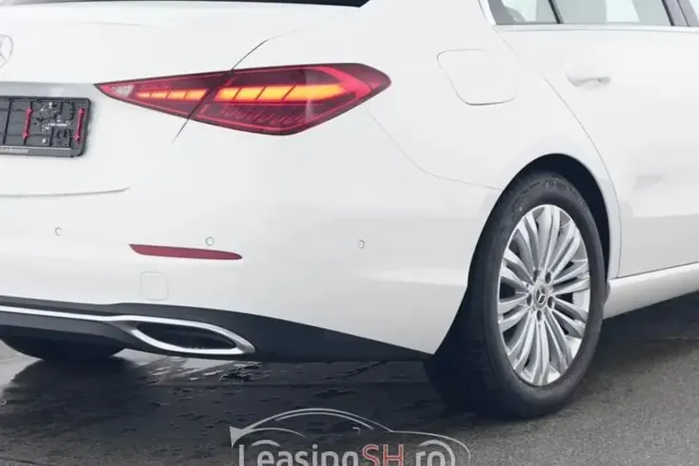 Mercedes-Benz 180 din 2024 cu 6.928 km - oferta MER98217 - foto 4