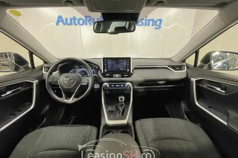 Toyota RAV4 din 2021 cu 97.886 km - oferta TOY102205 - foto 3