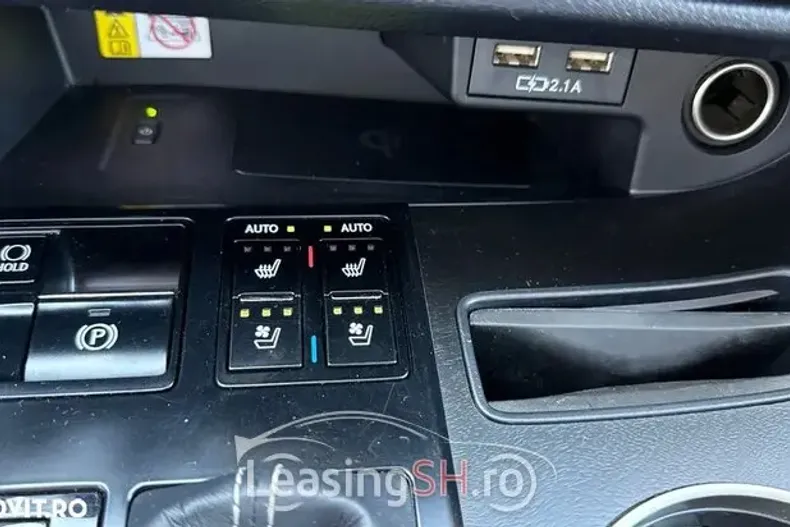 Lexus Seria RX din 2021 cu 50.444 km - oferta LEX100389 - foto 26