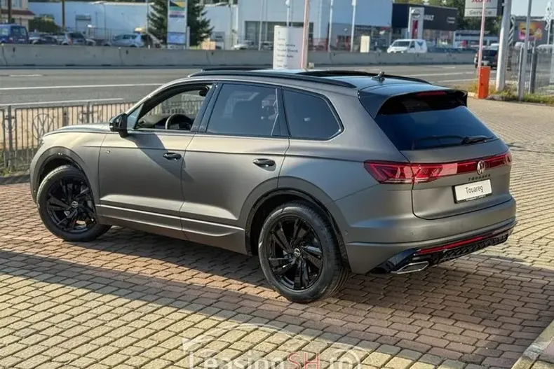 Volkswagen Touareg din 2025 cu 1 km - oferta VOL102399 - foto 19
