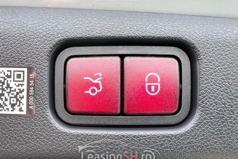 Mercedes-Benz 220 din 2025 cu 9.600 km - oferta MER102030 - foto 23