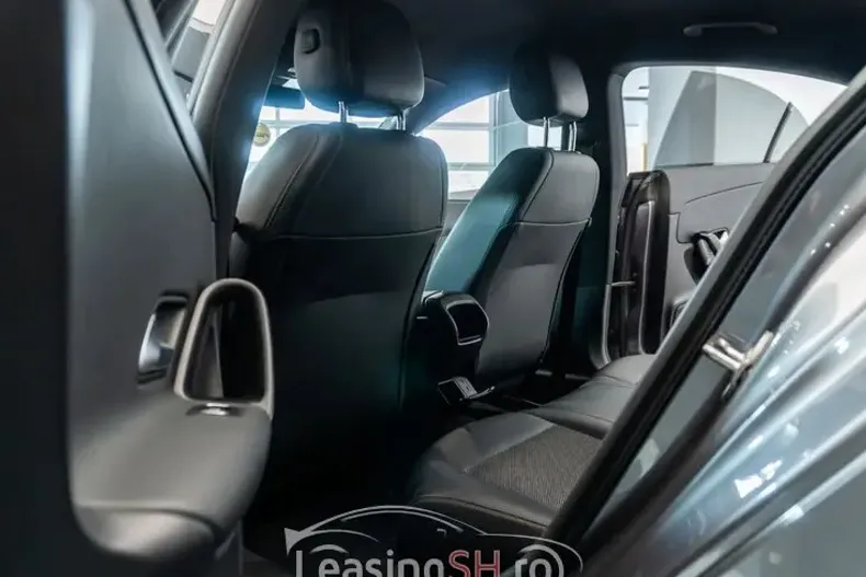 Mercedes-Benz 180 din 2020 cu 98.400 km - oferta MER95404 - foto 25