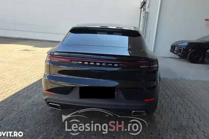 Porsche Cayenne Coupe din 2024 cu 37.611 km - oferta POR100274 - foto 9
